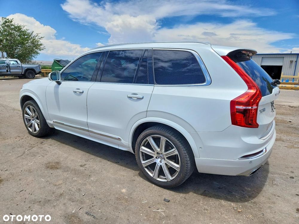 Volvo XC 90 T6 AWD Geartronic Momentum - 3