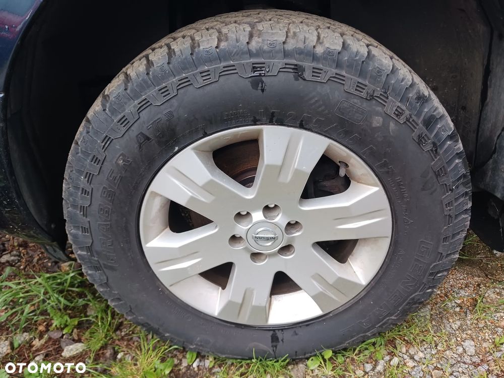Nissan Pathfinder 2.5 DCi Elegance / LE - 10