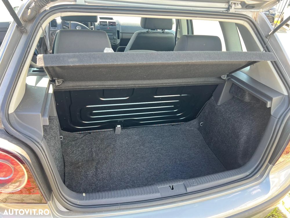 Volkswagen Polo - 13