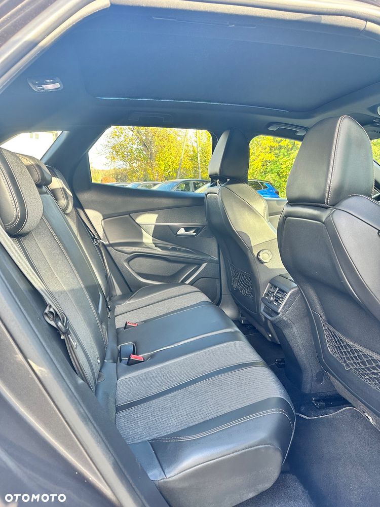 Peugeot 3008 - 18
