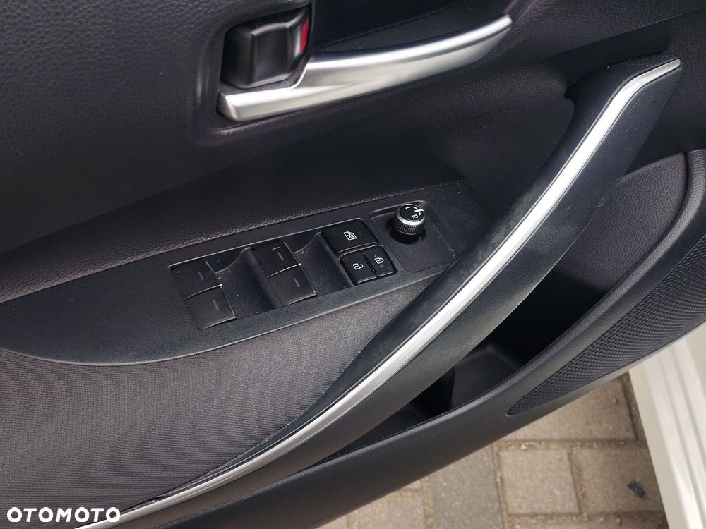 Toyota Corolla 1.8 Hybrid GPF Comfort - 15