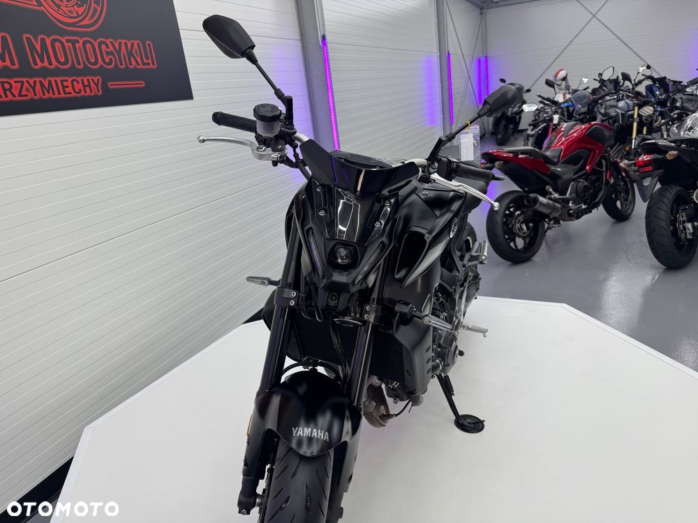 Yamaha MT - 21