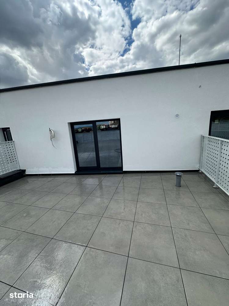 Apartamente unic - terasa de 73 mp — fotografia 1