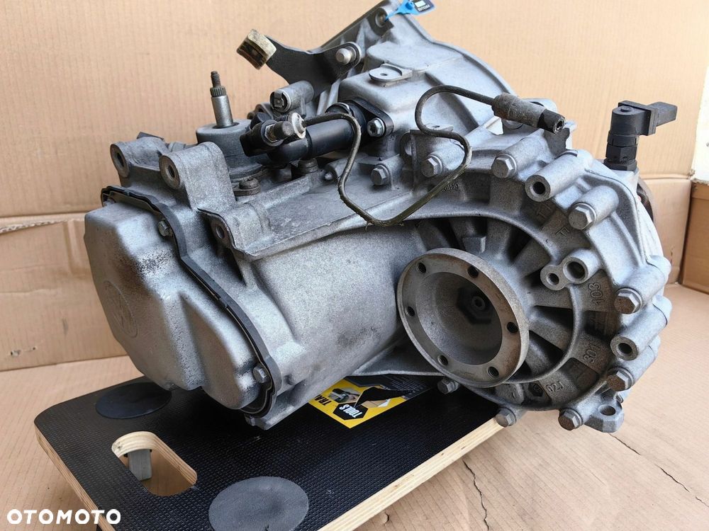 Skrzynia biegów VW Golf IV Bora SEAT toledo I 2.3 V5 manual EBS (5364) - 4