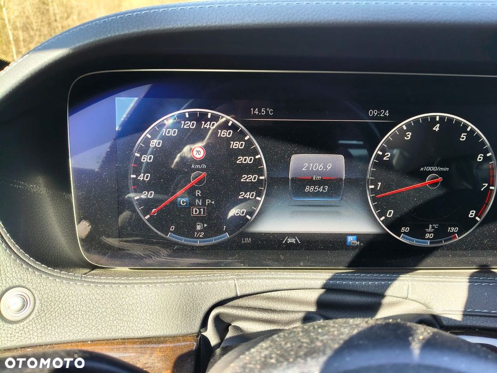 Mercedes-Benz Klasa S 560 4-Matic 9G-TRONIC - 8