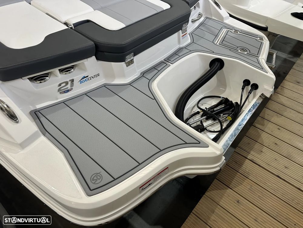 Chaparral 21 SSI OB - 6