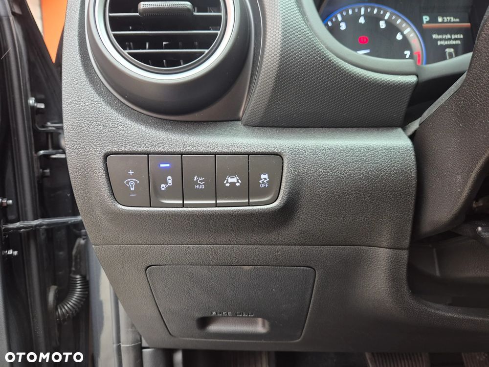 Hyundai Kona 1.6 T-GDI DCT Premium - 18