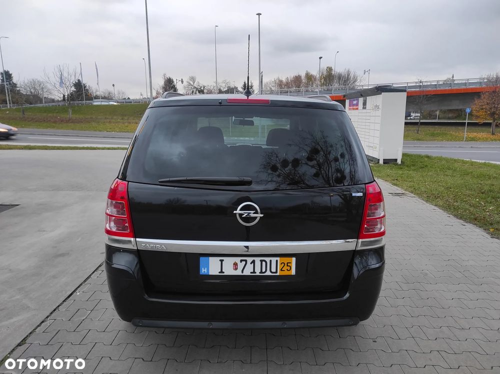 Opel Zafira 1.8 Navi - 7
