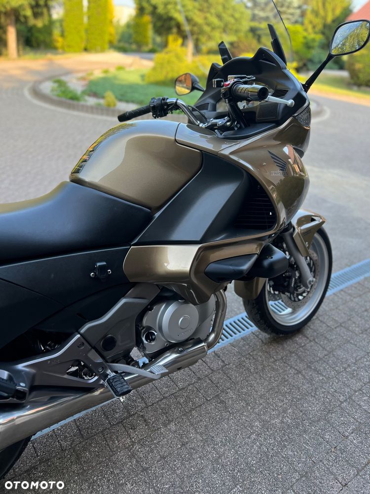 Honda NTV - 26