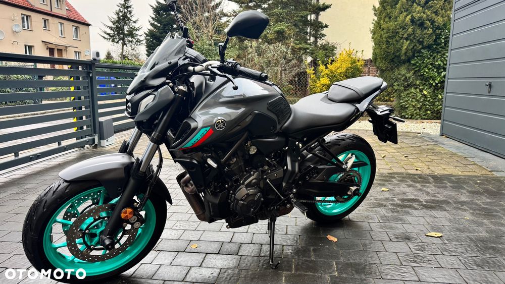 Yamaha MT - 4