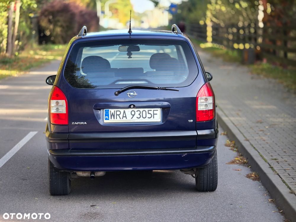 Opel Zafira - 17