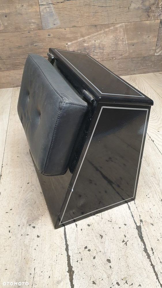 Kufer centralny z oparciem pasażera - 6