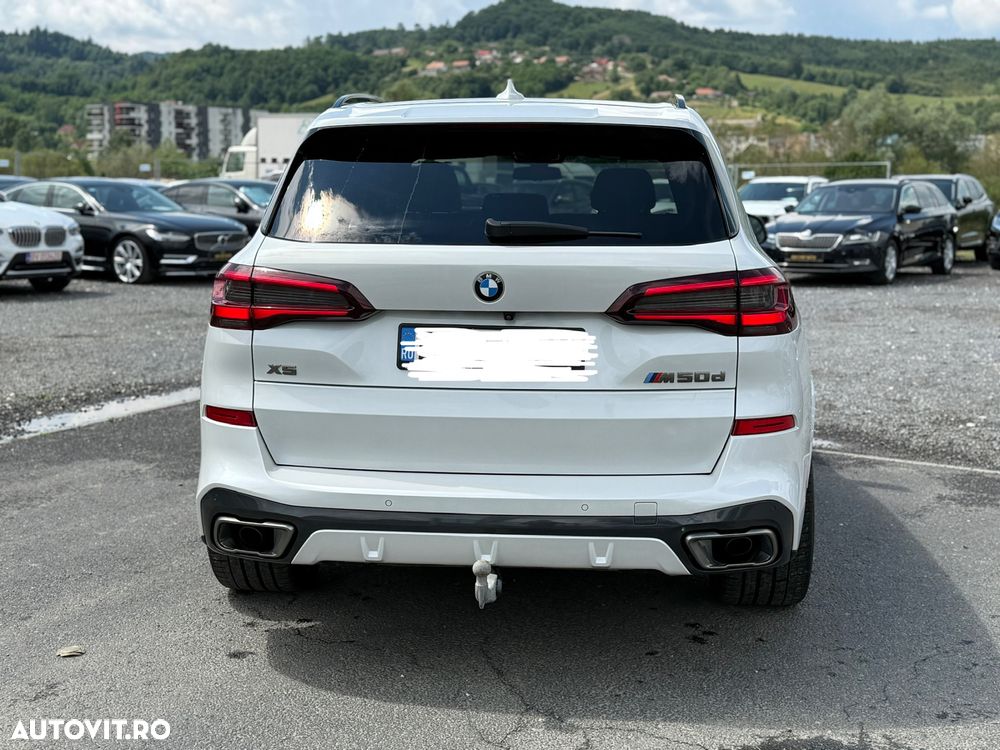 BMW X5 M M50d - 13
