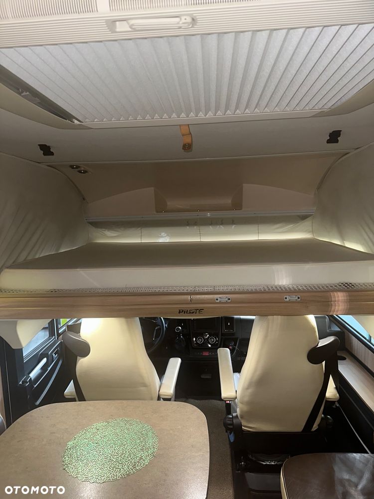 PILOTE G740 Aventura - 14