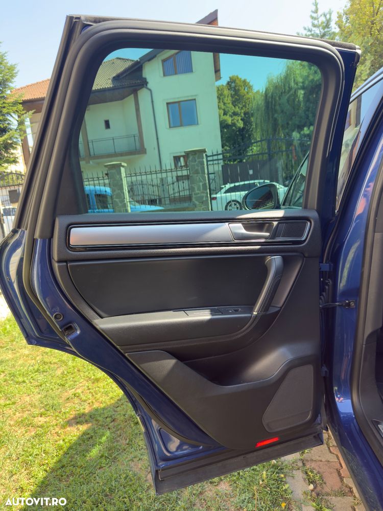 Volkswagen Touareg V6 TDI BMT Supreme Plus - 15