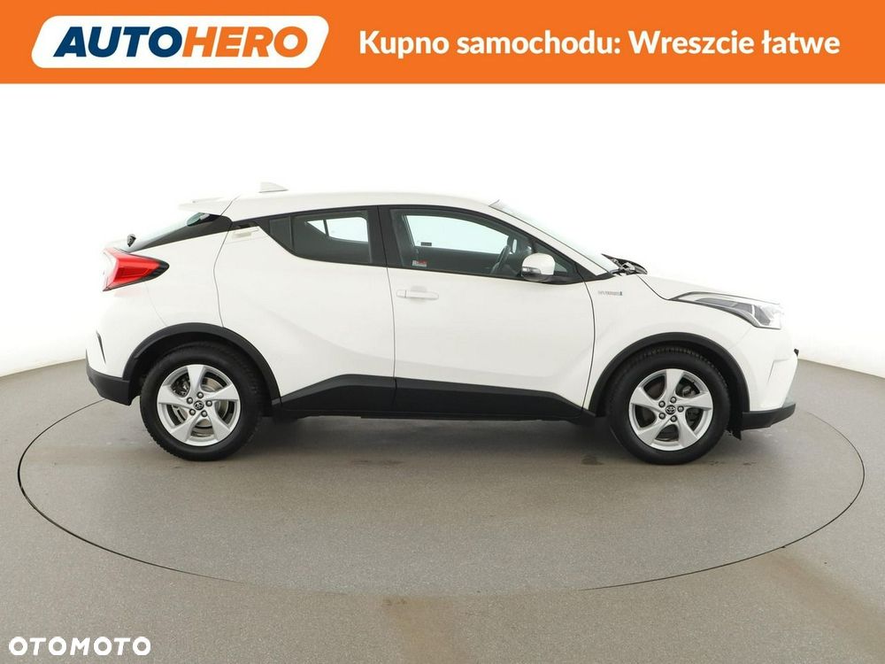 Toyota C-HR Flow - 10