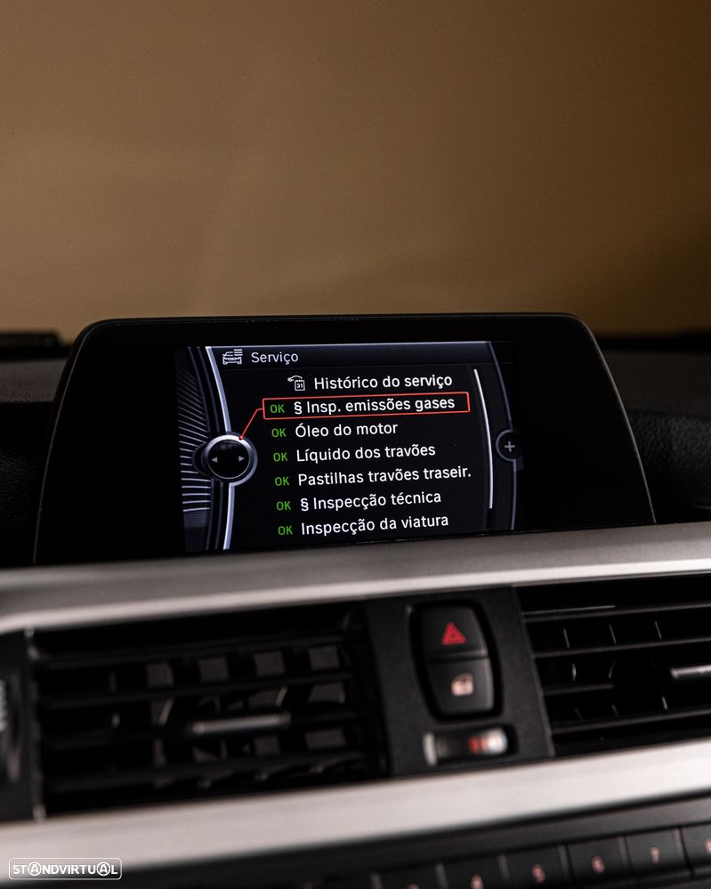 BMW 320 d Pack M - 17