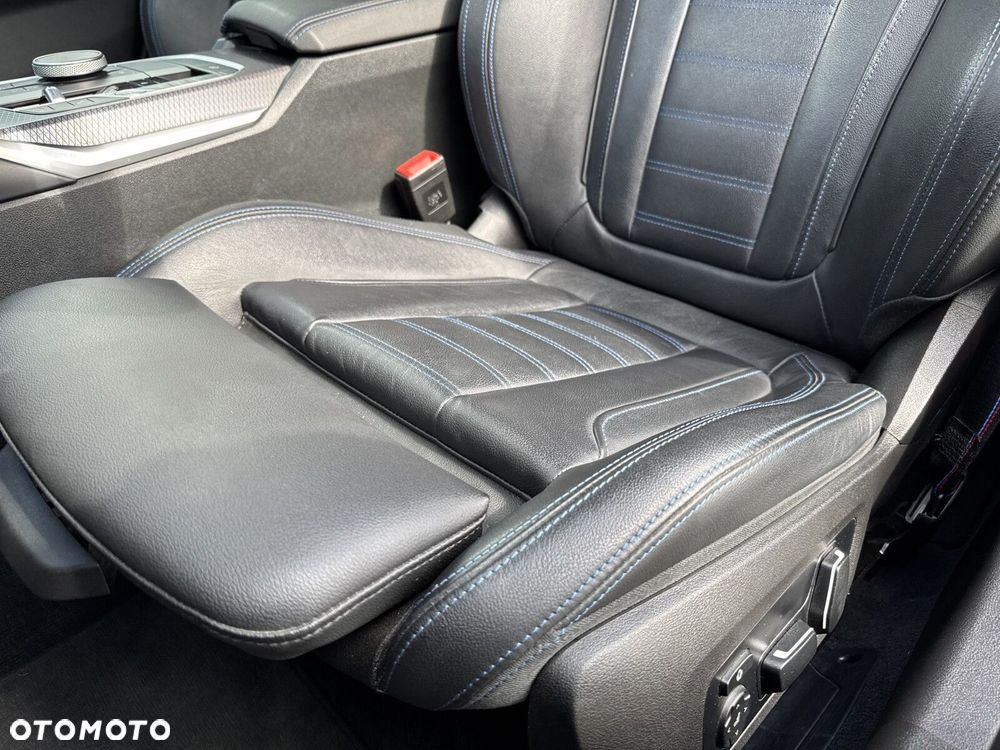 BMW Seria 3 M340d xDrive mHEV sport - 14