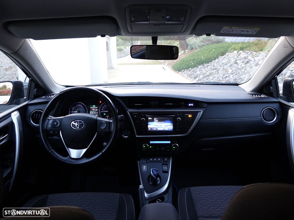 Toyota Auris 1.8 HSD Exclusive+Navi - 11