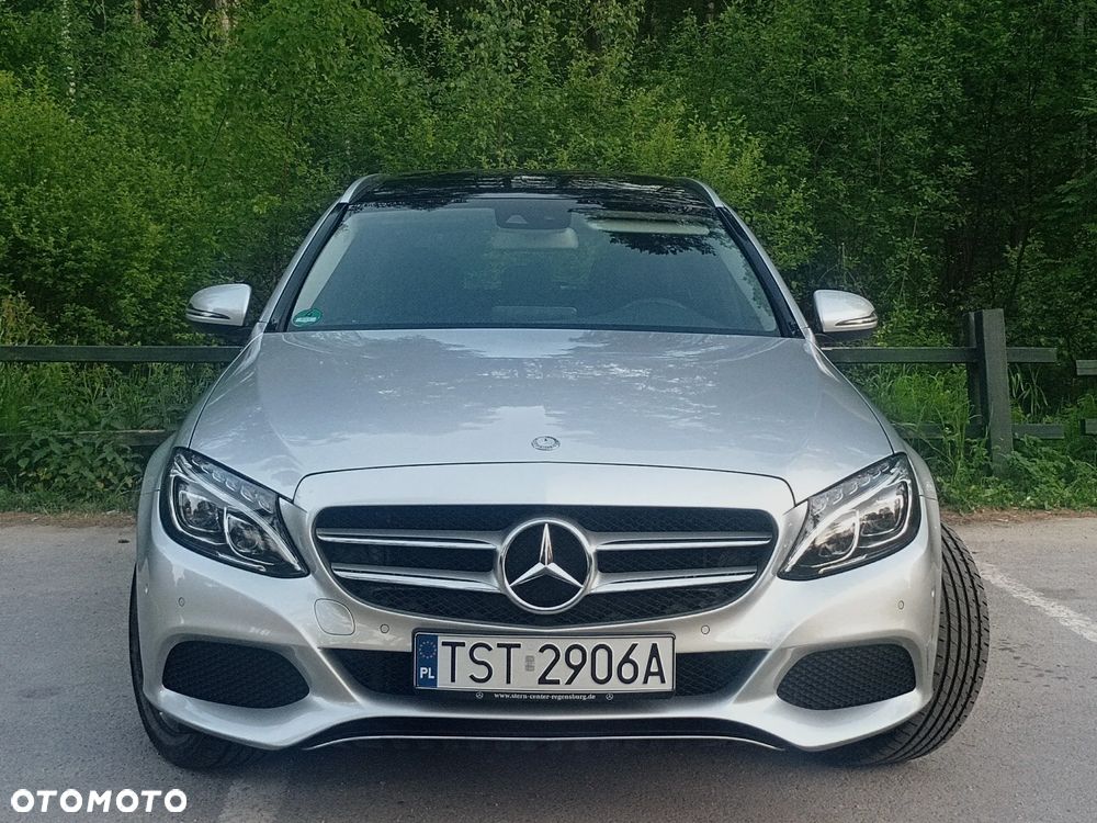 Mercedes-Benz Klasa C 200 4Matic 9G-TRONIC Avantgarde - 4