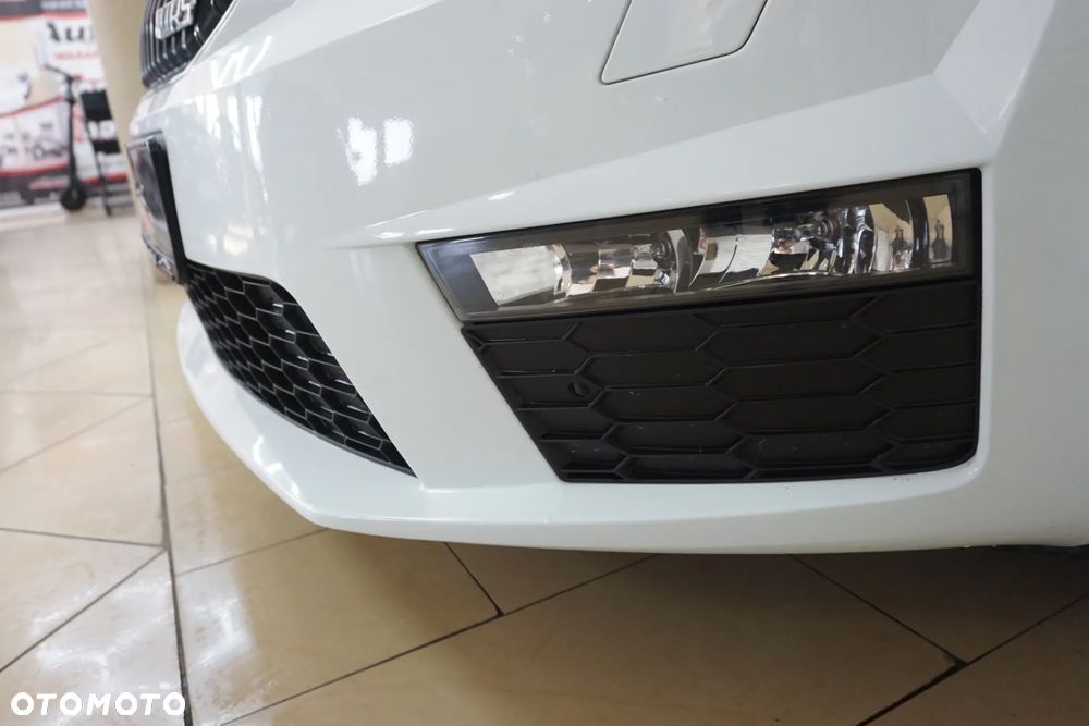 Skoda Octavia 2.0 TDI DSG RS - 15