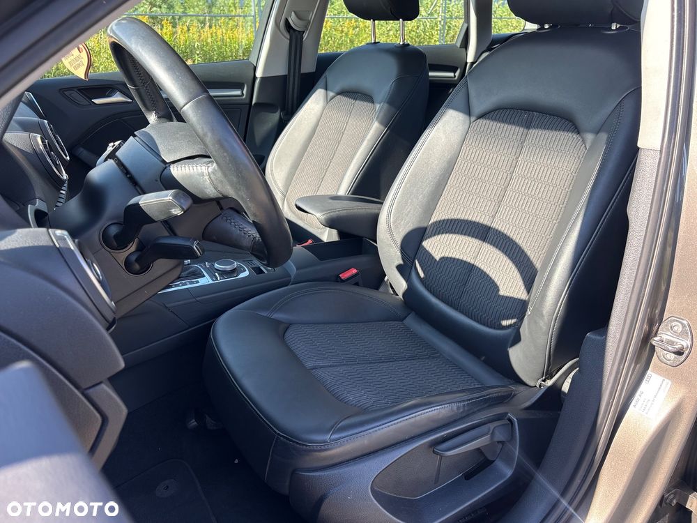 Audi A3 Sportback 2.0 TDI S tronic - 21