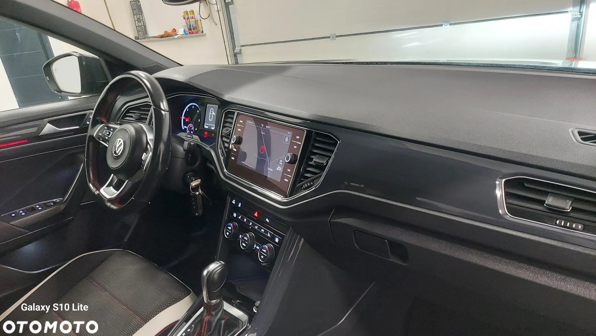 Volkswagen T-Roc 2.0 TDI SCR DSG R-Line - 13