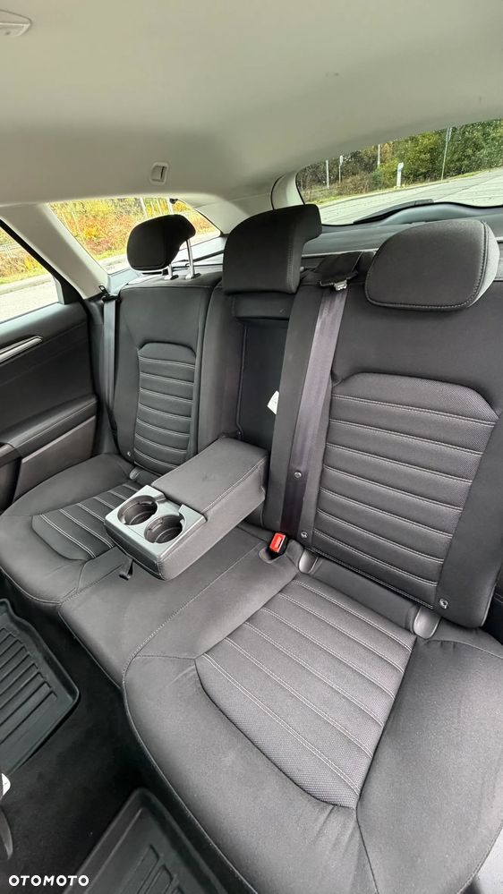 Ford Mondeo 2.0 EcoBlue Titanium - 20
