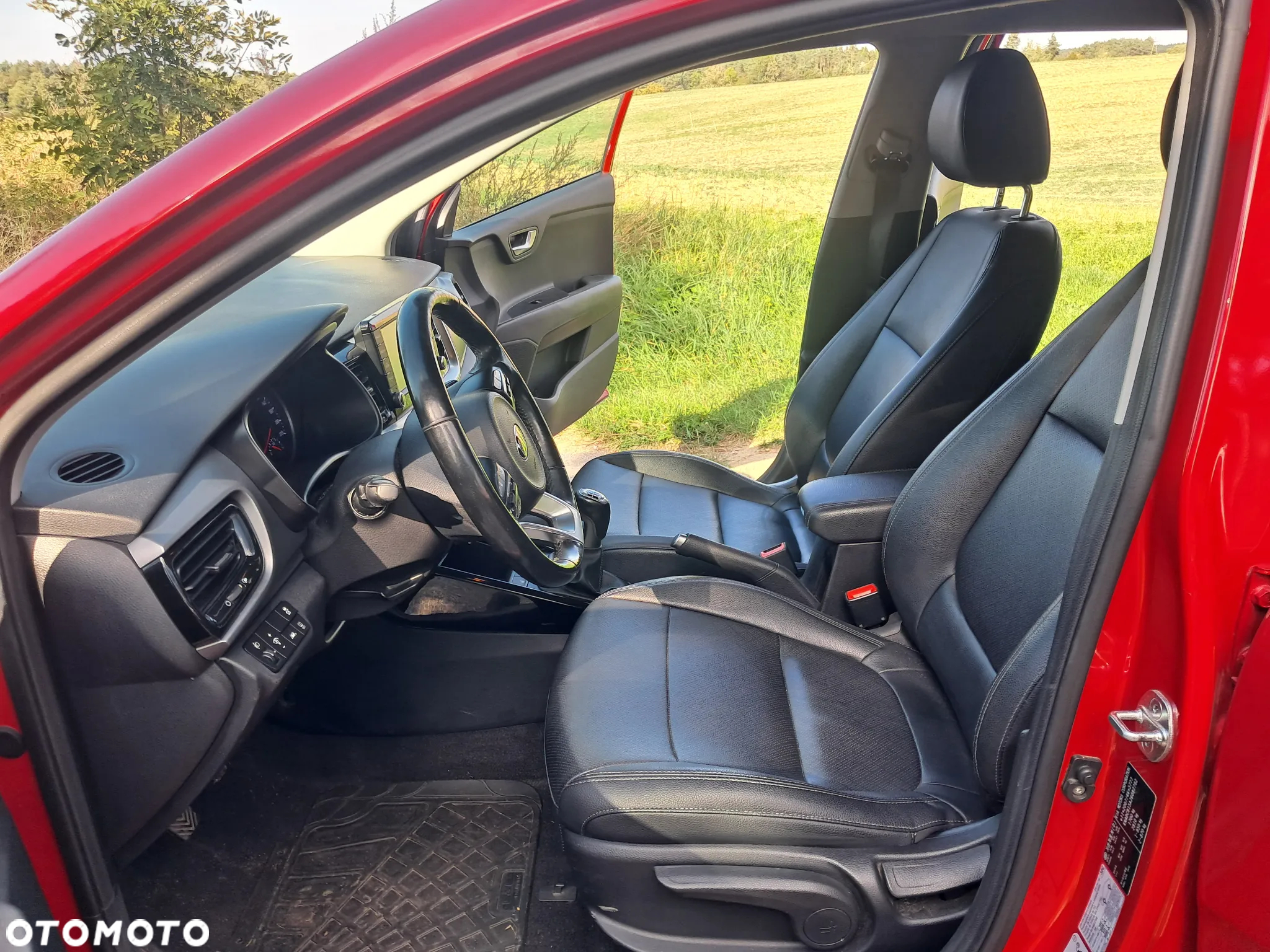 Kia Stonic 1.6 CRDi Platinum Edition - 11