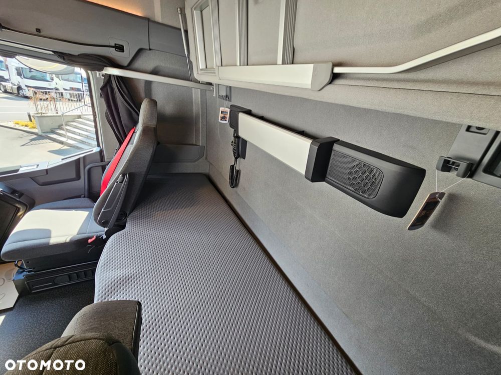 Renault T480 EVO HIGHCAB TURBOCOMPOUND STANDARD ZADBANY - 6