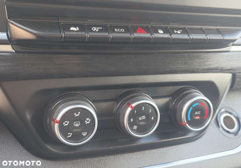 Renault Trafic - 16