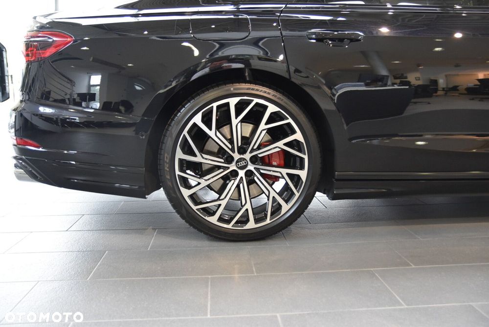 Audi S8 - 22