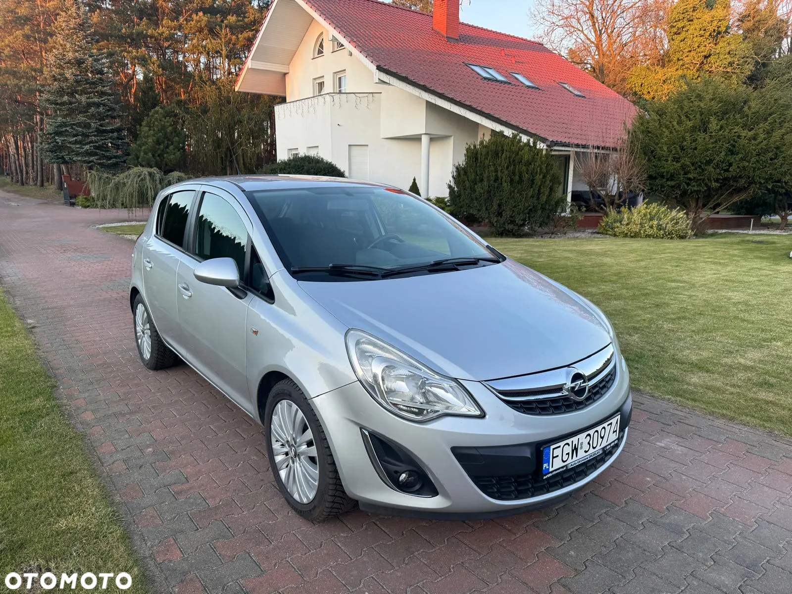 Opel Corsa 1.2 16V Cosmo S&S - 9