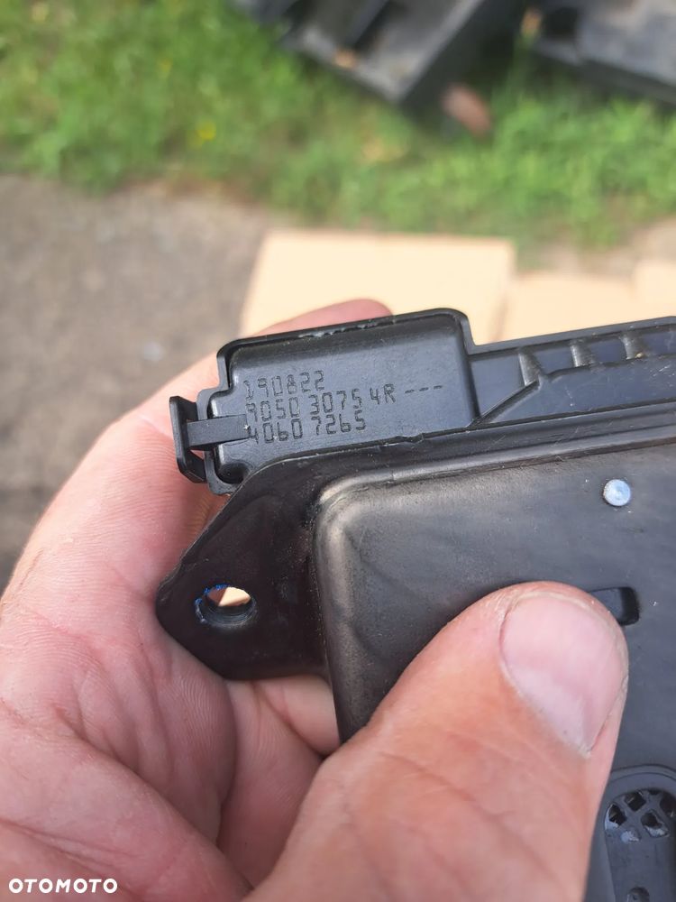 Zamek tylnej klapy tył Nissan Qashqai III J12 905030754R Renault Austral Espace VI Mégane E-Tech Rafale - 4