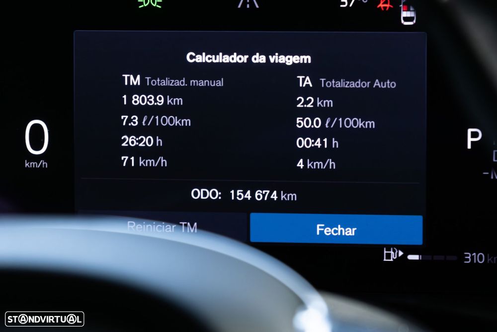 Volvo XC 60 2.0 B4 R-Design Geartronic - 22