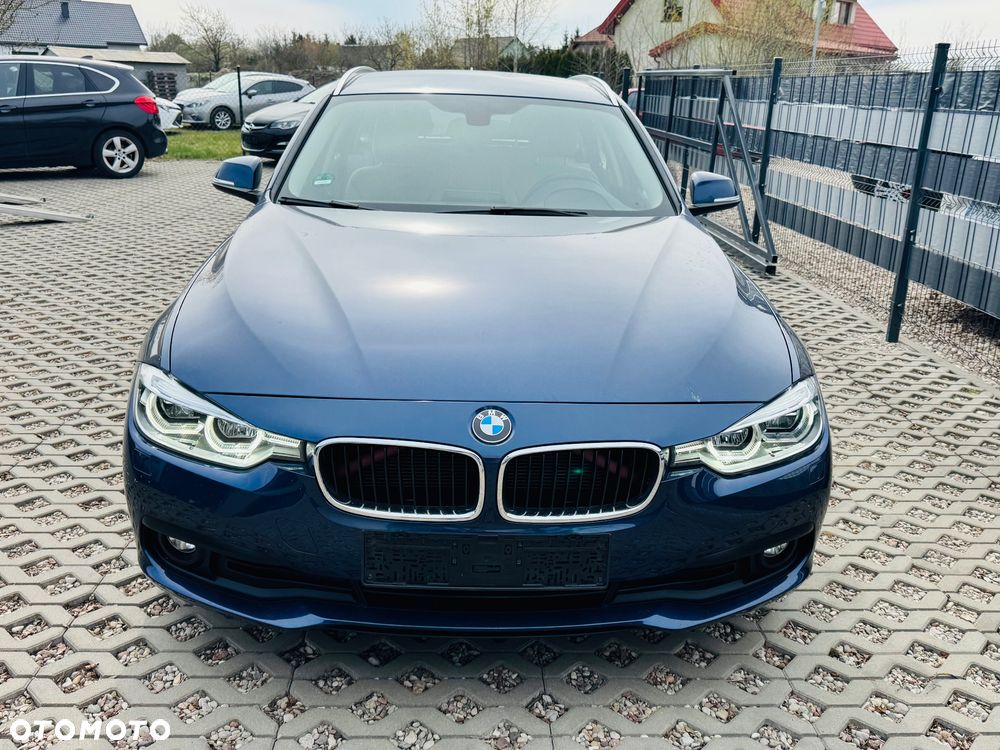 BMW Seria 3 318d Sport Line - 2