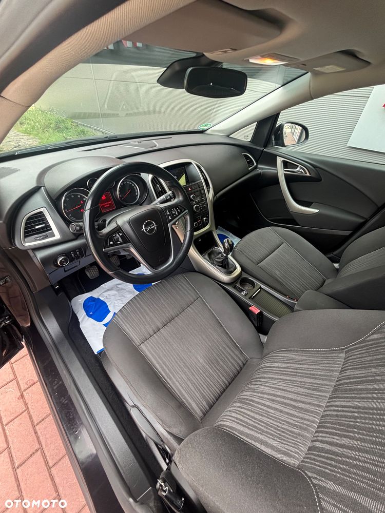 Opel Astra 1.4 Turbo - 19