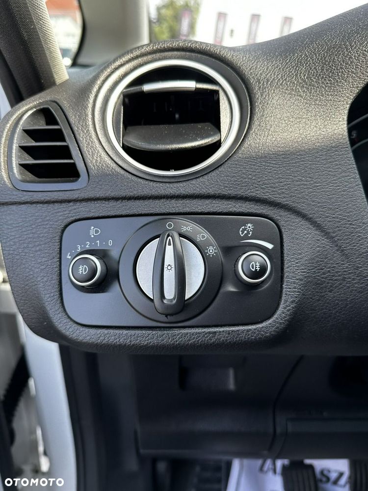 Ford S-Max - 14