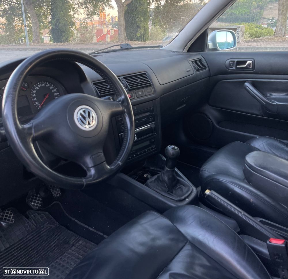 VW Golf Variant - 5
