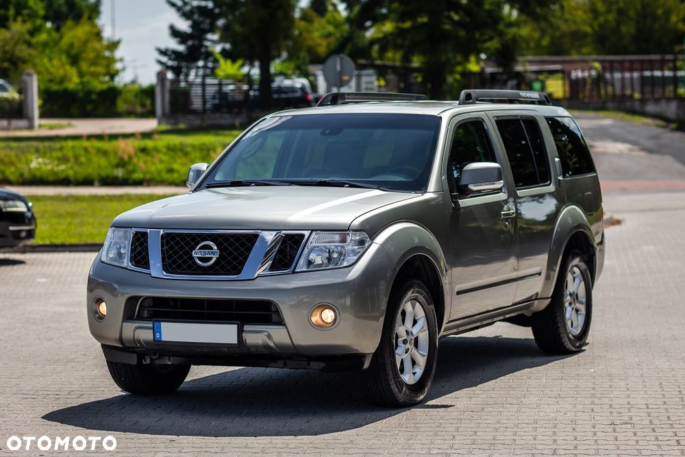 Nissan Pathfinder 2.5 dCi Platinum - 1