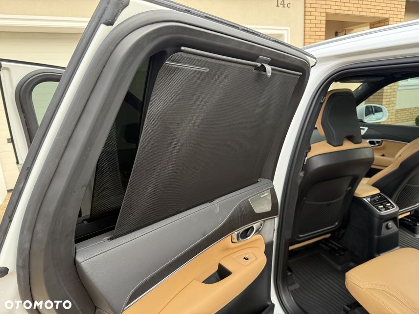 Volvo XC 90 T8 AWD Recharge Ultimate Bright - 24