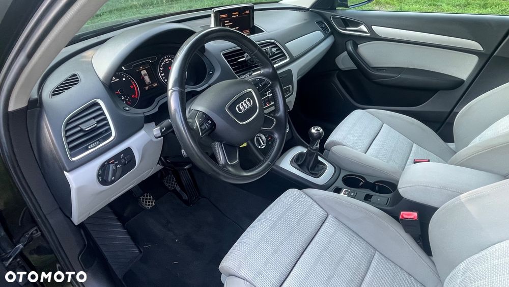 Audi Q3 2.0 TDI - 9
