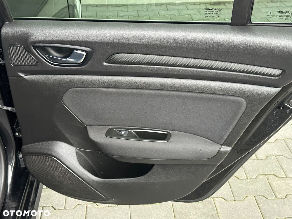 Renault Megane ENERGY TCe 130 INTENS - 33