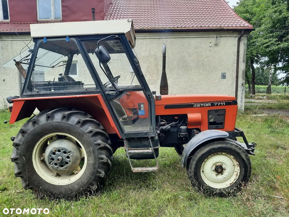 Ursus Ciągnik rolniczy Ursus 2812, Traktor Ursus C-328, C-330, C-330M, C-355, C-360, C-360 3P, C-4011, Władymirec T-25, MTZ-320 & PRONAR, Zetor 7711 - 38