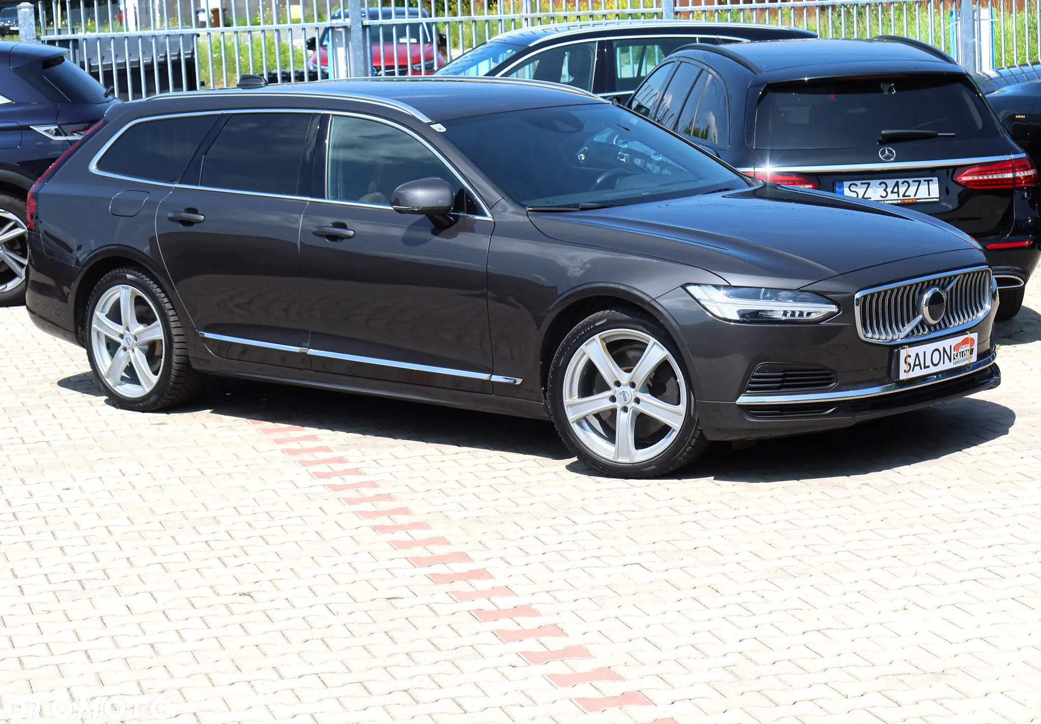 Volvo V90 T6 AWD Plug-In Hybrid Inscription Expression - 4