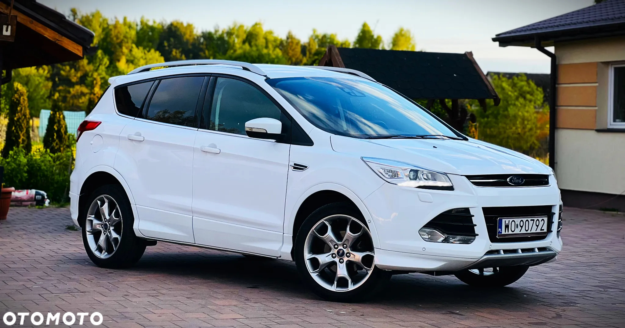 Ford Kuga 1.5 EcoBoost 2x4 ST-Line - 12