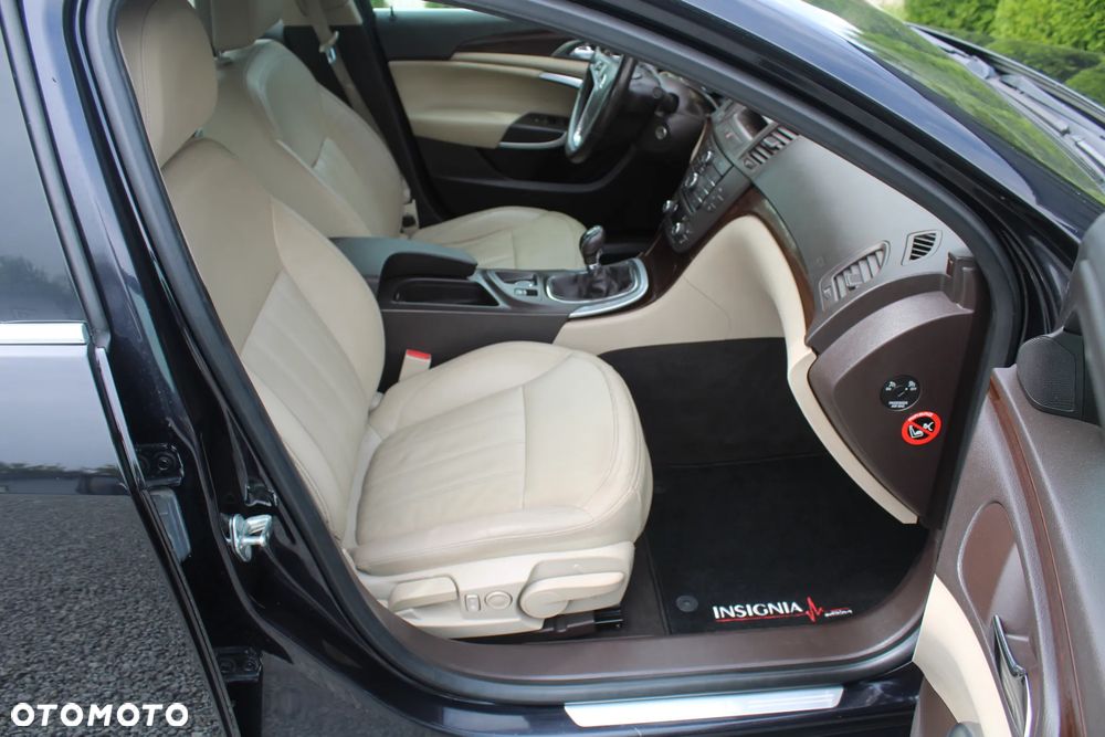Opel Insignia - 27