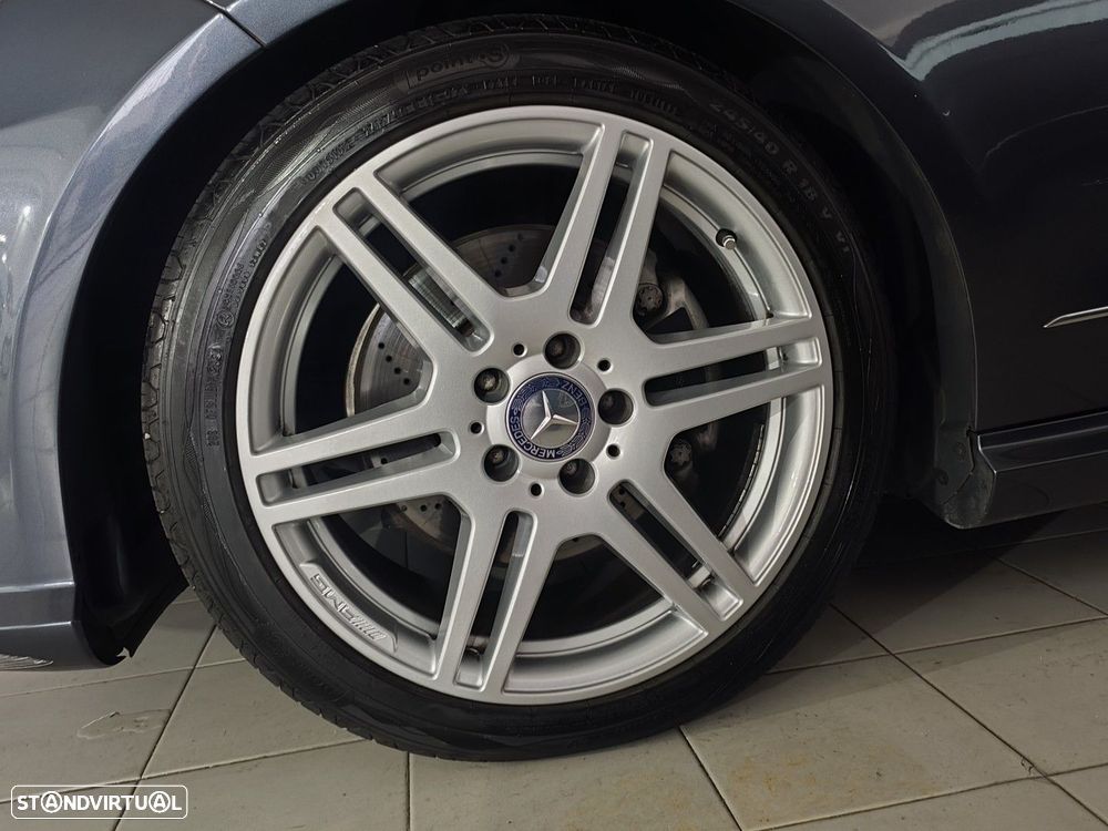 Mercedes-Benz E 250 BlueTEC Avantgarde Auto. - 31