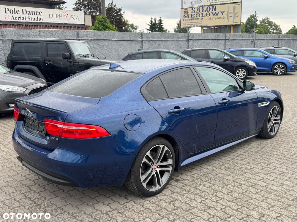Jaguar XE 20d R-Sport - 5