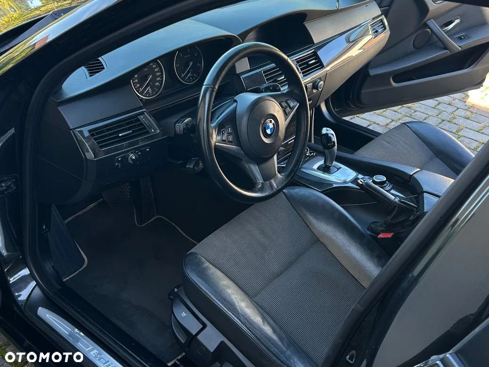 BMW Seria 5 520d Edition Lifestyle - 9